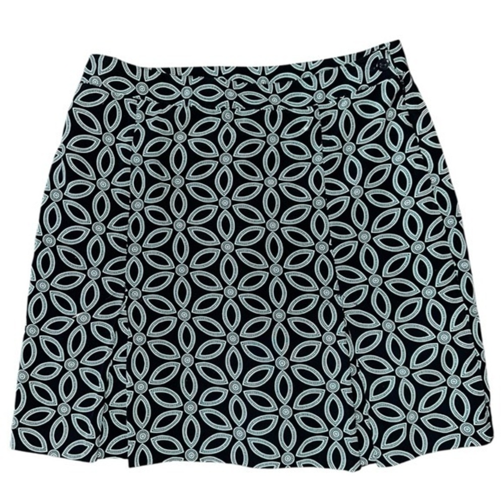 EP Pro Women’s Size 8 Navy Blue Turquoise Floral Print Golf Skort
